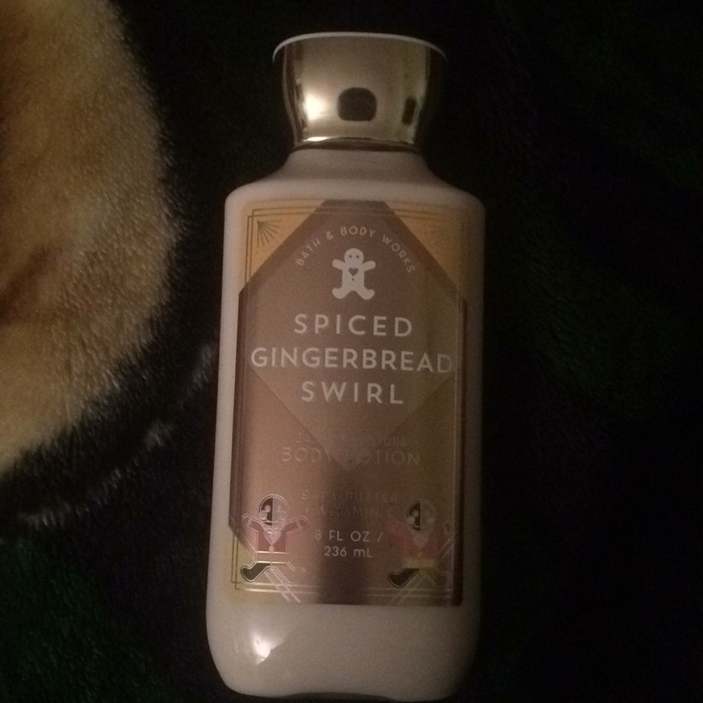 Spiced Gingerbread Swirl Lotion